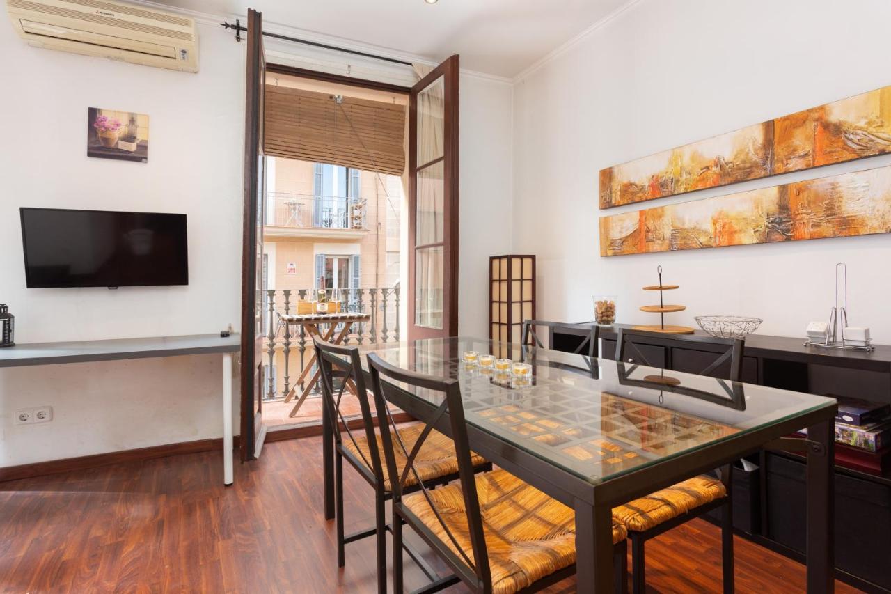 Aparteasy - Turo Park With Lovely Balcony Barcelona Eksteriør billede