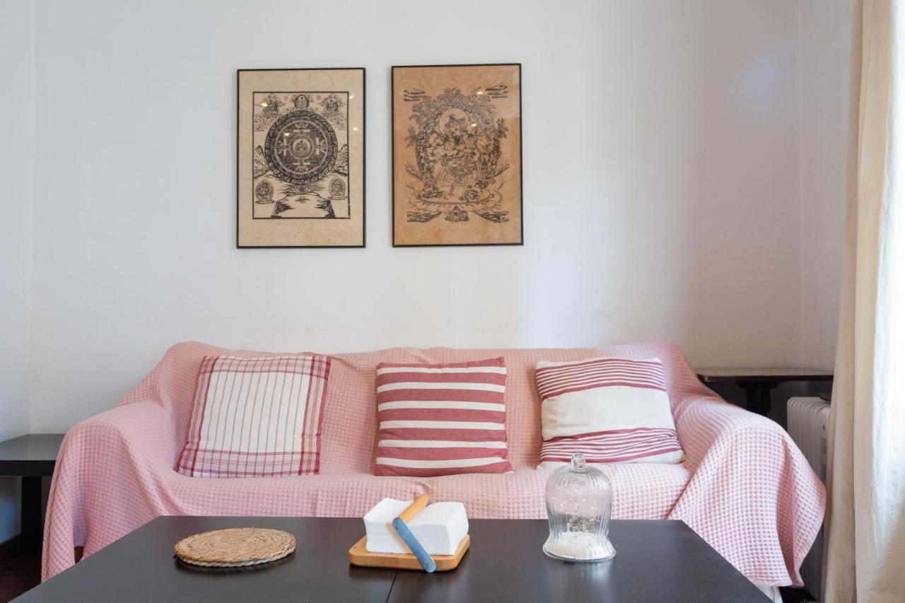 Aparteasy - Turo Park With Lovely Balcony Barcelona Eksteriør billede